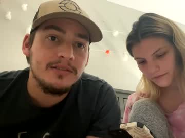 couple
        valnvlad101 cam image #209758