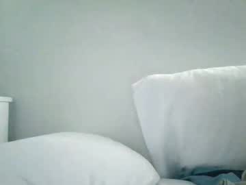 girl
        cibrslvt cam image #237137