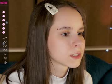 girl
        sophiapond cam image #68708