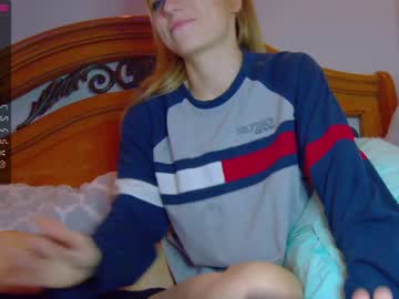 girl
        babysitter21 cam image #73921