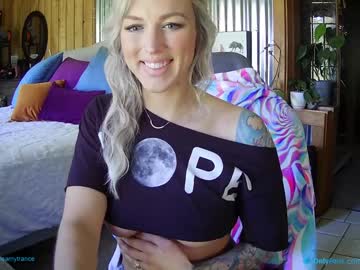 girl
        dreamytrance cam image #163256