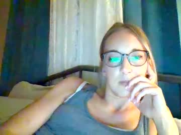 girl
        parkerriley1469 cam image #97551
