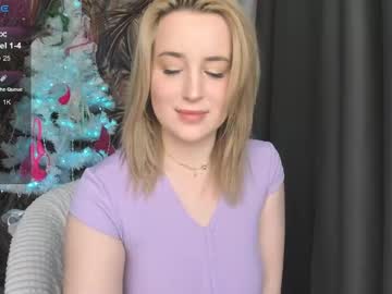 girl
        acid_juice cam image #226472