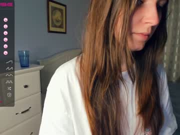 girl
        burningdreams cam image #88331