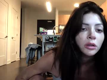 girl
        marie_eia cam image #196581