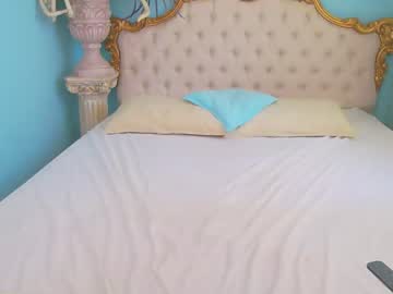 girl
        kellybabee cam image #156732