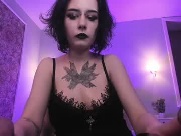 girl
        frau_basted cam image #131153