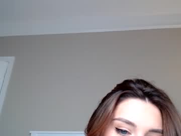 girl
        ruby_maee cam image #157028