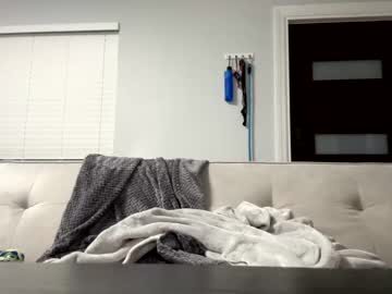girl
        heluvskay cam image #121815