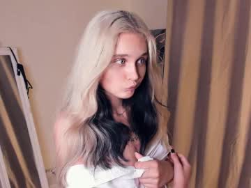girl
        mine_secrtsxxx cam image #109294