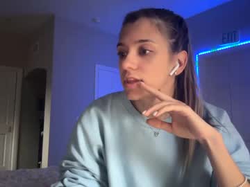 girl
        ameliarustova cam image #86831