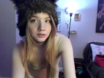 girl
        eve003300 cam image #136159