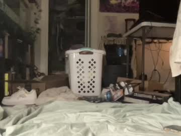 couple
        saintshumblelove cam image #207625