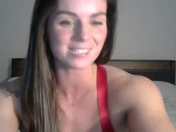 girl
        foxyelle24 cam image #83351