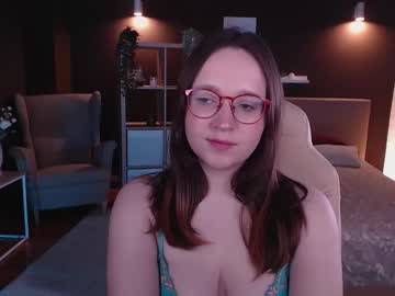 girl
        belinda_lee cam image #218934