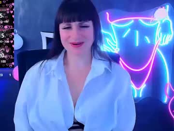 girl
        karolina_mia cam image #244887