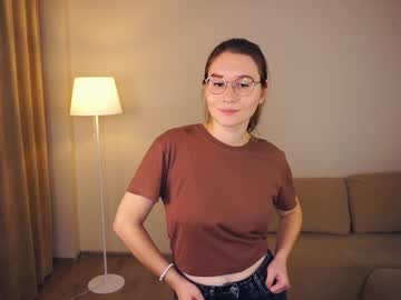 girl
        odelynaclay cam image #203722