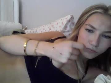 girl
        emmabrooksxo cam image #76518