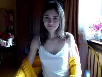 girl
        memmarr cam image #154061