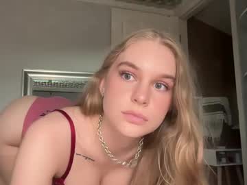 girl
        alexkelseyxox cam image #255110