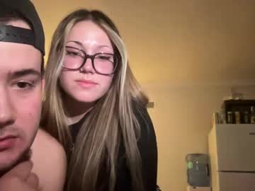 couple
        daddyandmommyslut cam image #246105