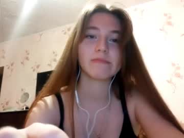girl
        savannasotos cam image #35299