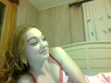 couple
        adrienna420 cam image #128822