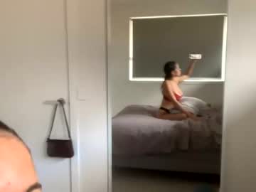 girl
        milliexbailey cam image #161469