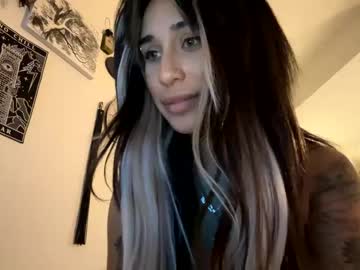 girl
        skyyefox cam image #102964