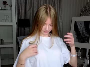 girl
        lovely_shyy cam image #207785