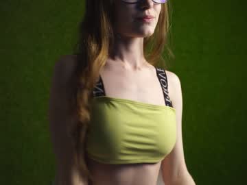 girl
        tinabredley cam image #143214