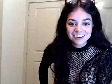 girl
        luxxbaddie cam image #48268