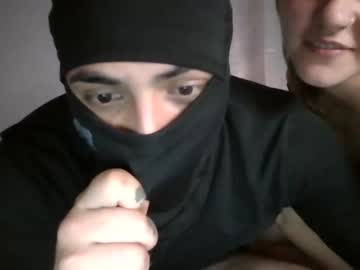 couple
        thecreampiecouple_ cam image #170272