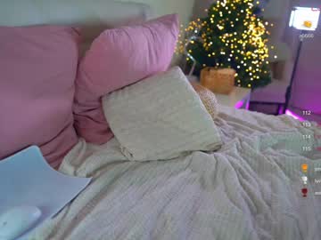 girl
        imella_ cam image #136836
