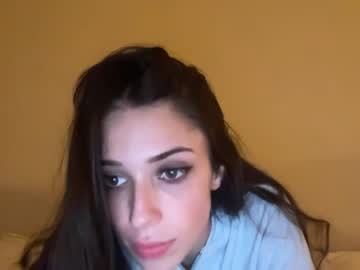 girl
        ariacutiee cam image #84018