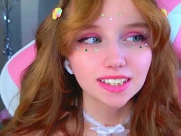girl
        popjenny cam image #57438