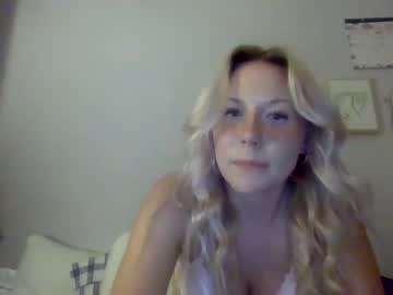 girl
        xprettyinpinkx cam image #90341
