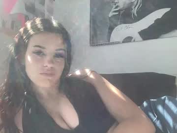 girl
        hanleynoa cam image #178956