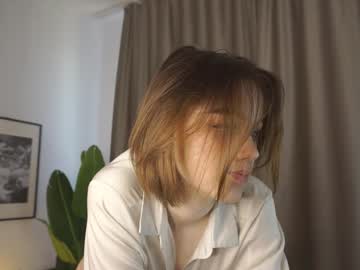 girl
        sunkess cam image #238932