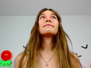 girl
        ambertan1 cam image #13533
