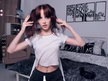 girl
        love_fantasies cam image #192909