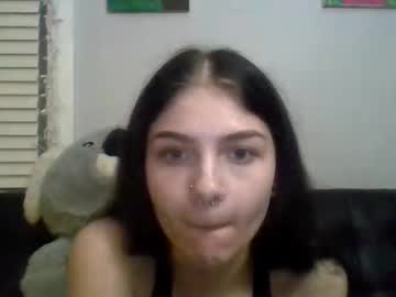 girl
        kyky_baby444 cam image #232591