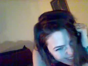 girl
        thea_chamelion cam image #129609