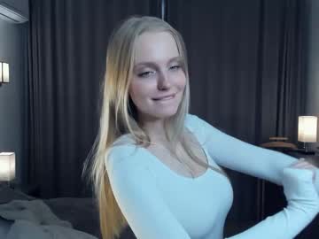 girl
        may_wow cam image #135007