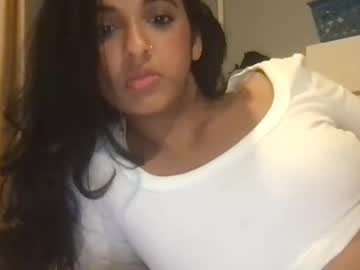 girl
        mahnoor123 cam image #196903