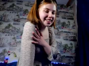 girl
        ruth_sky cam image #28033