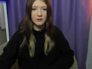 girl
        lina_vi cam image #223041