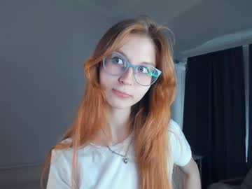 girl
        ballarising cam image #176923