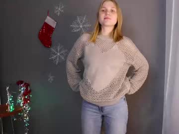girl
        gayfarwell cam image #220857
