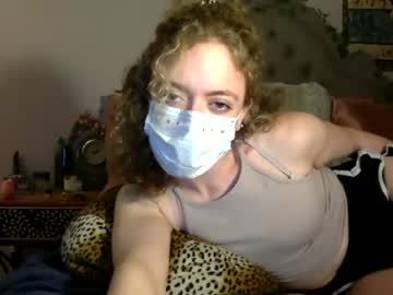 girl
        sweetmarie223 cam image #157276